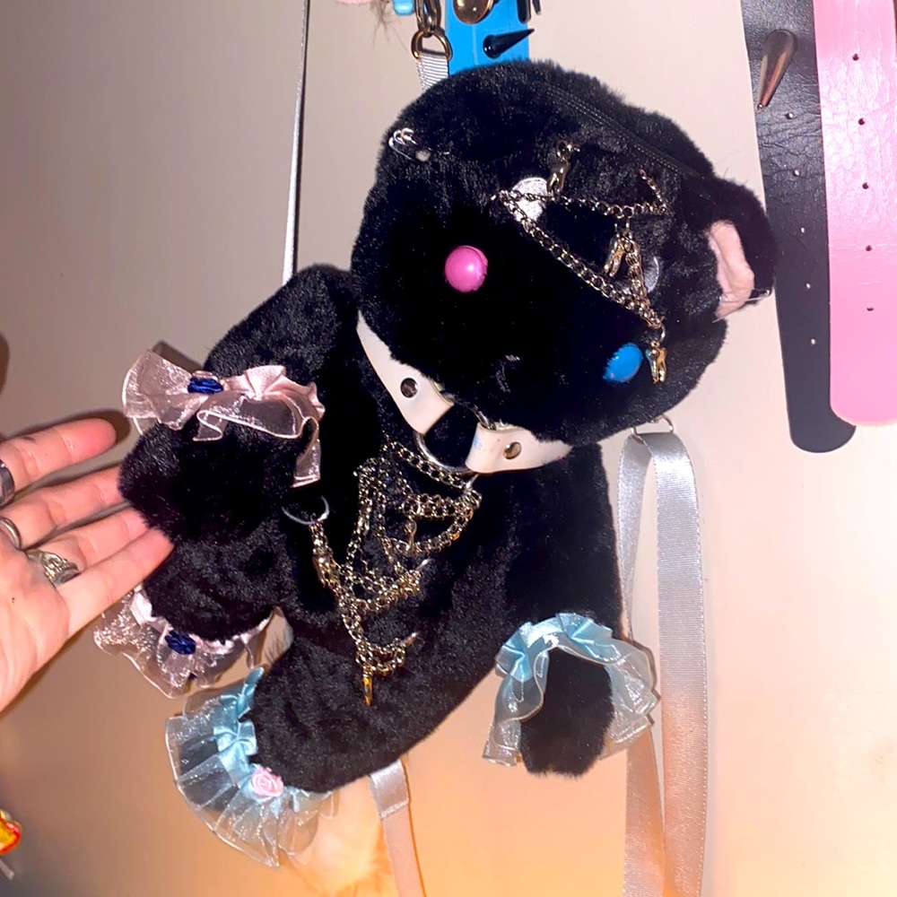 COPY - Handmade #HelloKitty backback with chains with #teeth pendants, #kawaii